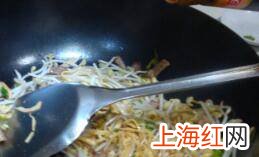 怎么炒绿豆芽干豆腐丝