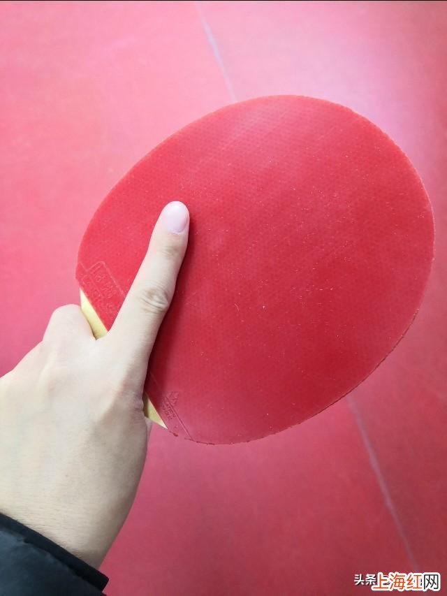 乒乓球横板怎么握拍 乒乓球怎么握拍横拍