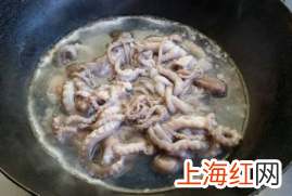 八爪鱼炒菜椒怎么炒