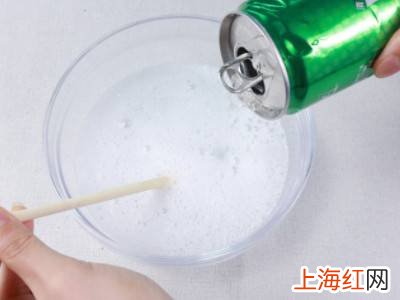 怎么清洗微波炉里面的油渍小妙招