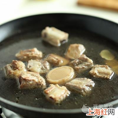 排骨炖豆角的家常做法 排骨炖豆角做法