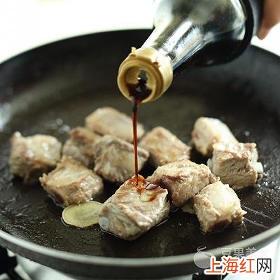 排骨炖豆角的家常做法 排骨炖豆角做法