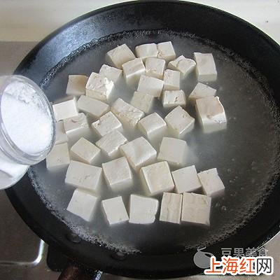 家常炒豆腐怎么做好吃 汪丫鱼烧豆腐怎么做好吃