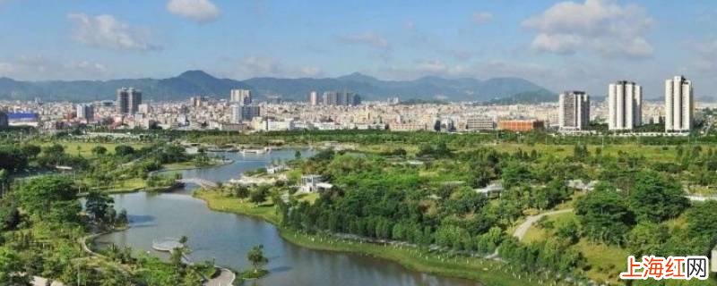 深圳市坪山是郊区吗