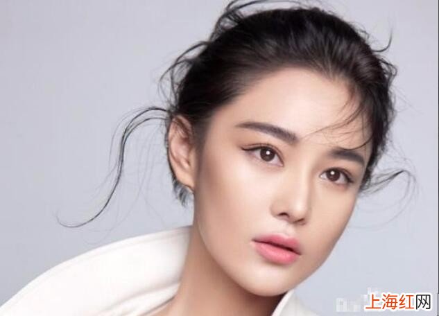 30岁留什么发型显年轻