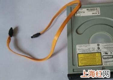 台式电脑光驱怎么安装