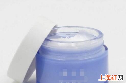 女生日常的基本化妆都需要哪些东西