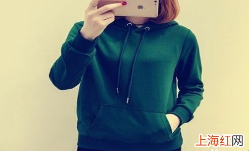 中老年阔腿裤如何搭配上衣