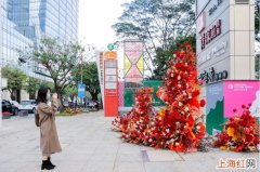 城市新地标网红打卡地 深圳步行街缺角楼网红打卡地