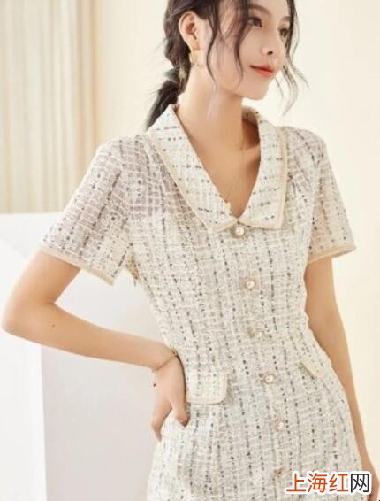 女生穿什么连衣裙比较好看
