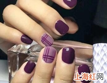 手黑黄适合的美甲颜色是什么