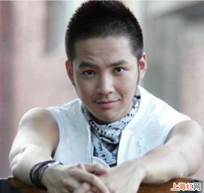 男士的流行发型都有哪些