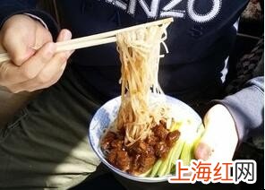 牛肉炸酱面怎么做