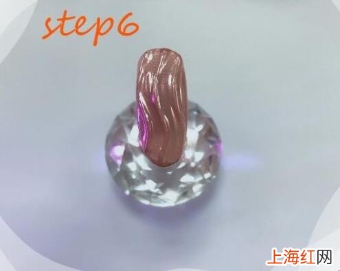 水波纹美甲怎么做