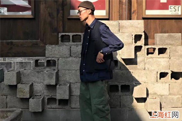 男生穿什么马甲好看