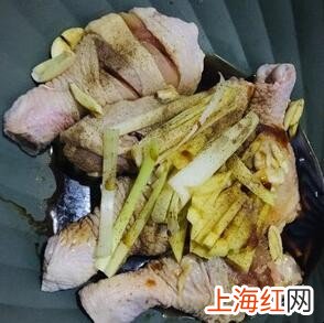 电饭锅炖鸡腿怎么做