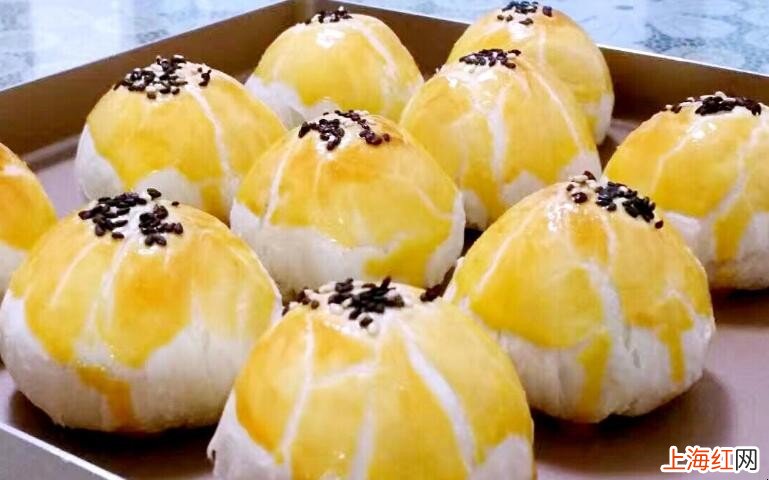 蛋黄酥皮不酥怎么回事