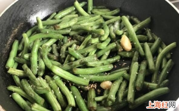 爆炒豆角的做法是什么