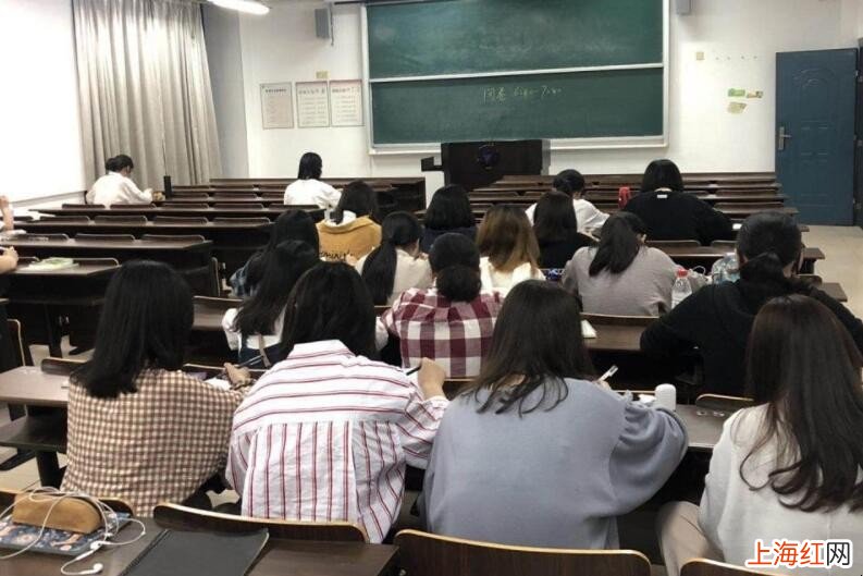 大学补考一般给过吗