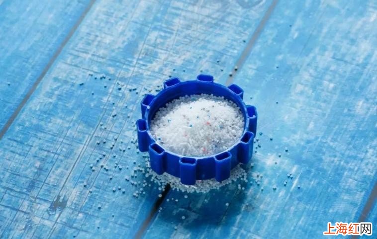 管道疏通剂要用热水吗