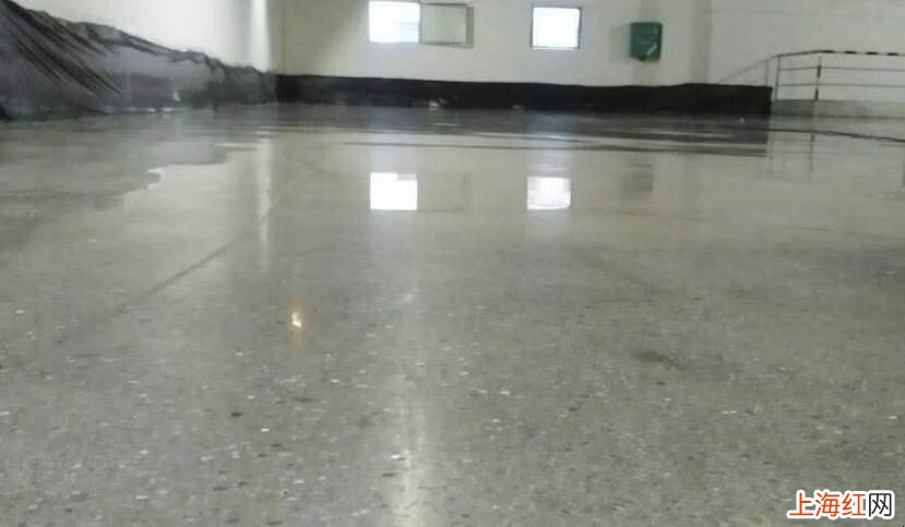 水泥地面刷什么漆
