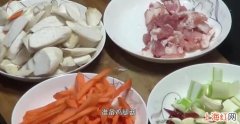 鸡腿菇炒肉怎么做