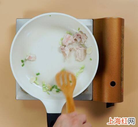 黄豆芽炒肉丝怎么做