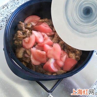 爆好吃的无水炖牛腩 美食家常炖牛腩的做法