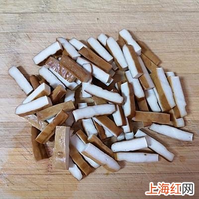 我心中的冬日限定 蒜苔炒香干家常做法